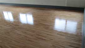 Hardwood floor finish – your options Hardwood floor finish – your options